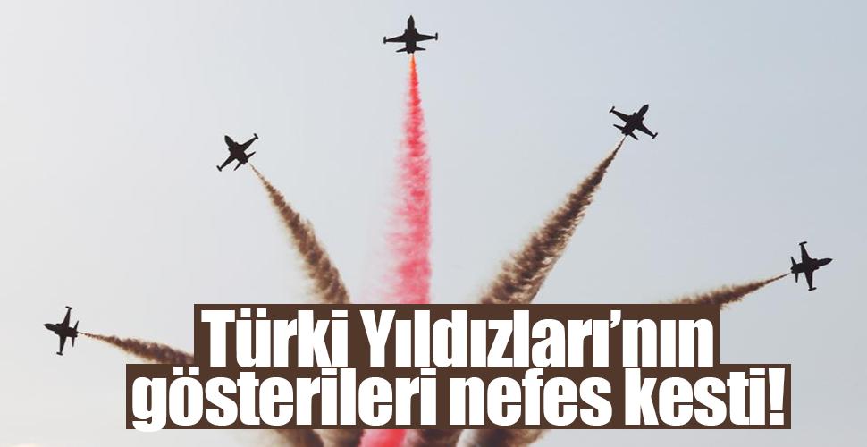 Türk Yıldızları'nın gösterileri Karamanlılara unutulmaz bir an yaşattı
